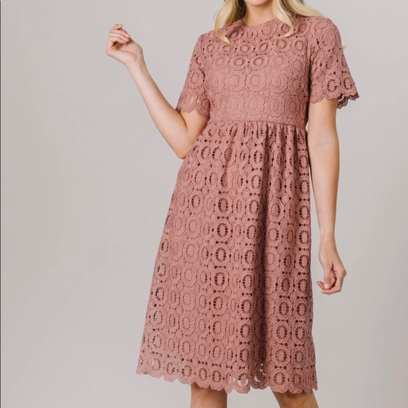Mauve Rose Lace Dress NWT ‼️FINAL SALE - Picture 1 of 5